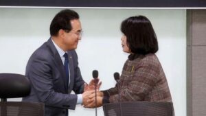 박홍근, 윤미향 복당설에 “전혀 들은 바 없다” 일축 외 케이핫 금일의 소식 TOP 5